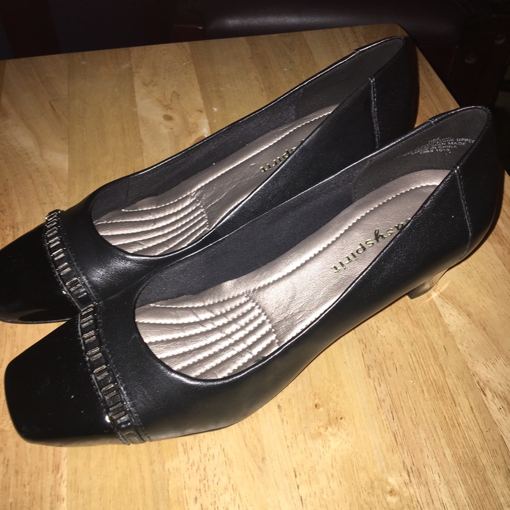 Easy spirit shoes